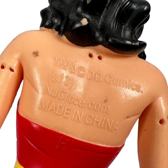 NJ Croce DC Comics Wonder Woman Action Figure 5.5" Loose Bendable Poseable - Picture 4 of 5